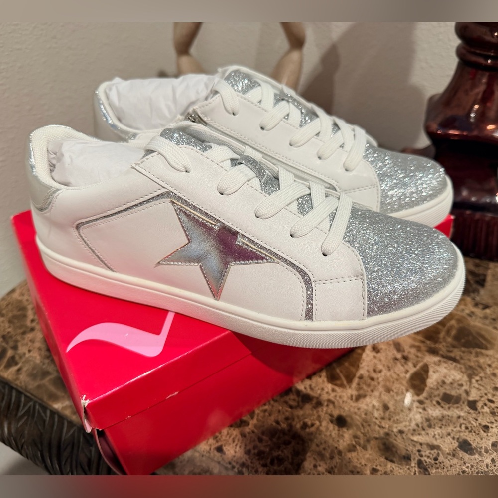 Nina Silver and White Star Sneakers for Kids